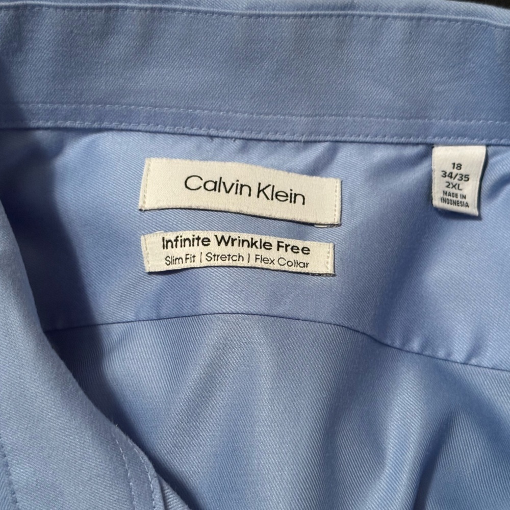 Calvin Klein Infinite Wrinkle Free, Slim Fit, Stretch, Flex Dress Shirt - Picture 3 of 3